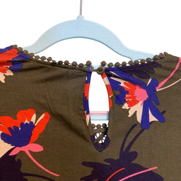 Daniel Rainn Darrel Crochet Yoke Knit Top Olive Green NWT Size Medium M - Picture 9 of 10